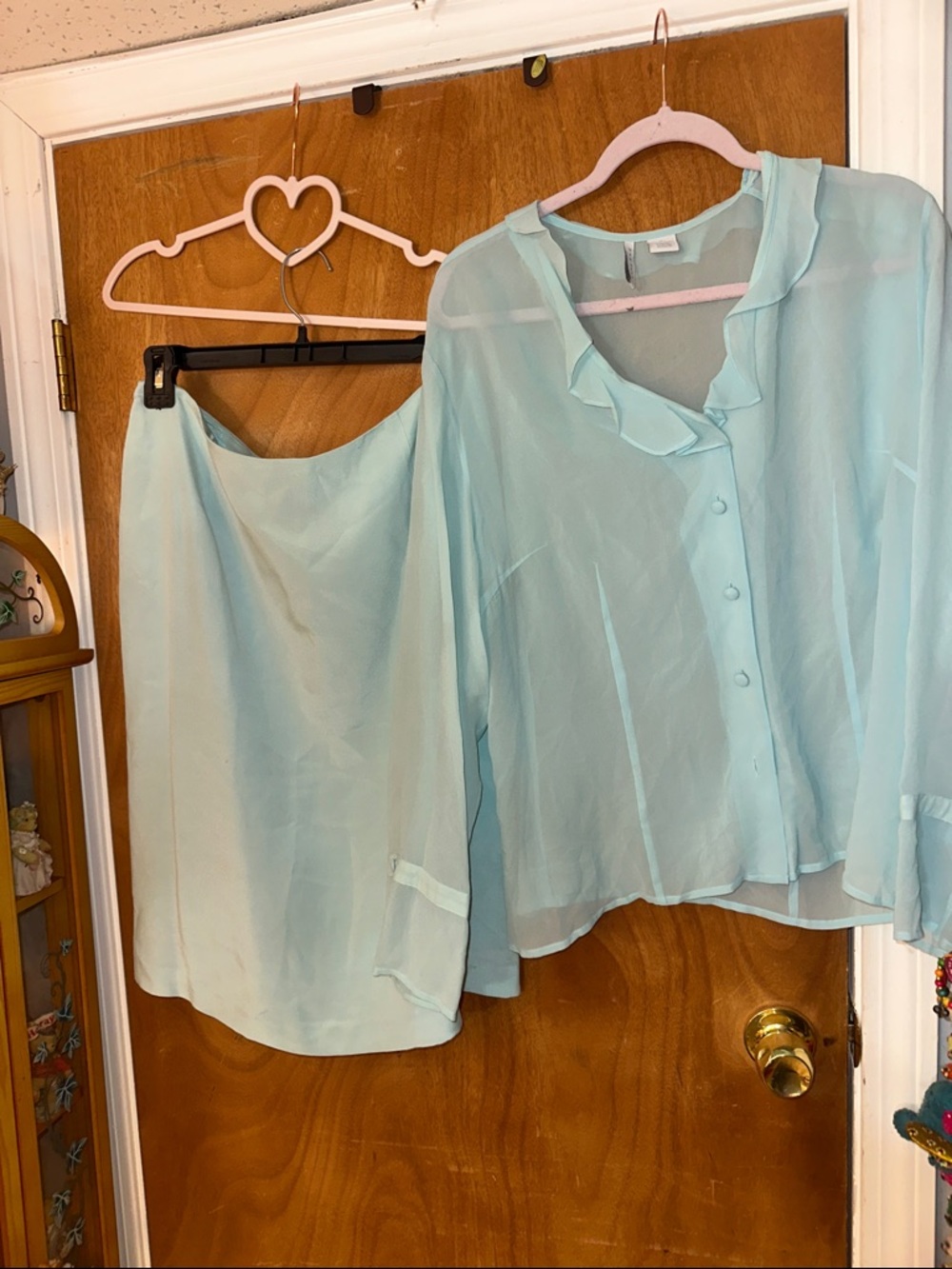Via seta Seafoam Silk Blouse and skirt set 100% silk